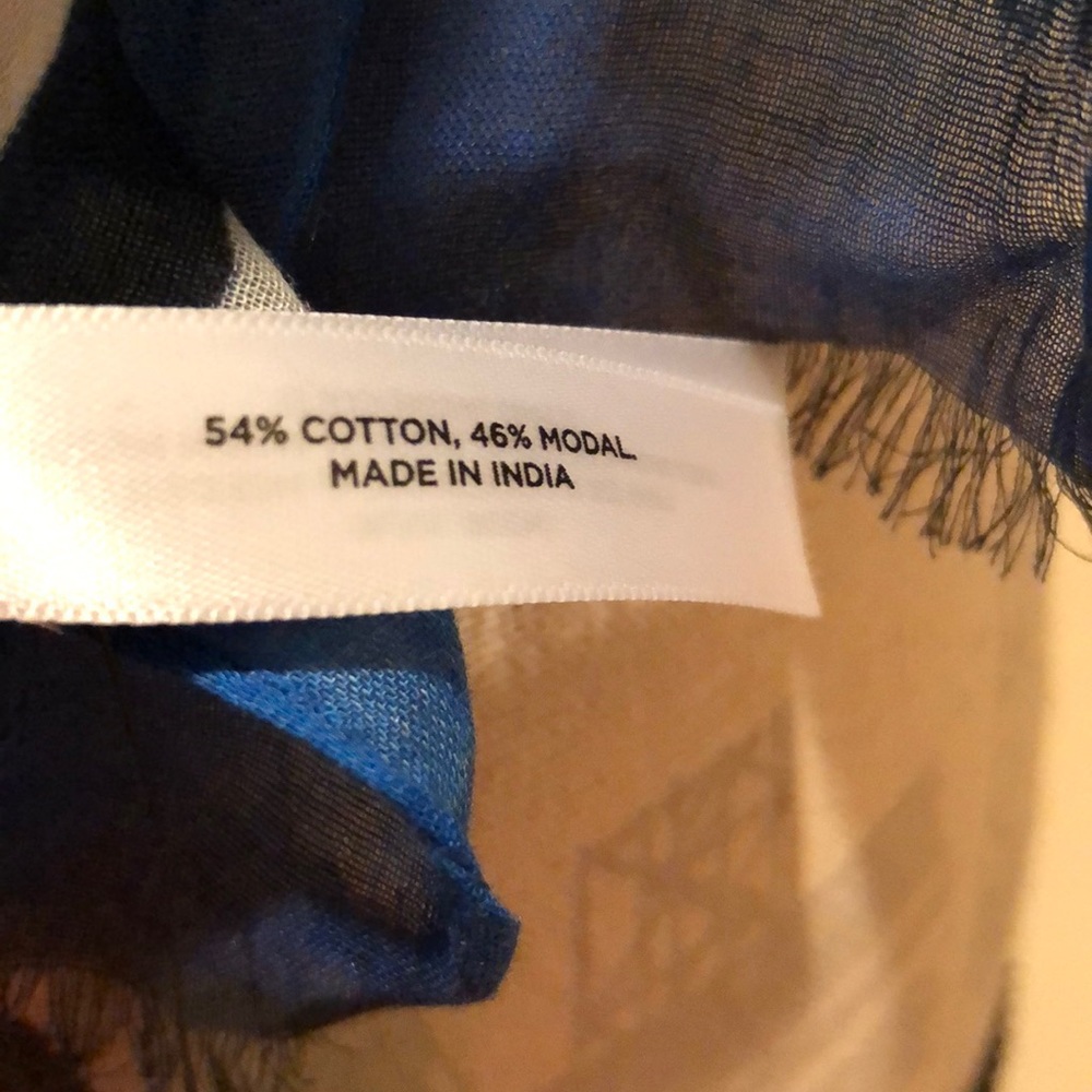 Talbots scarf - Picture 3 of 6